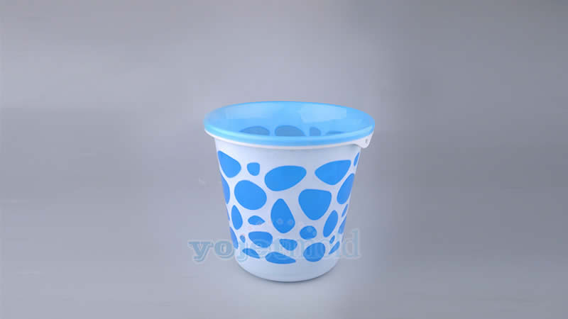 Double color bucket